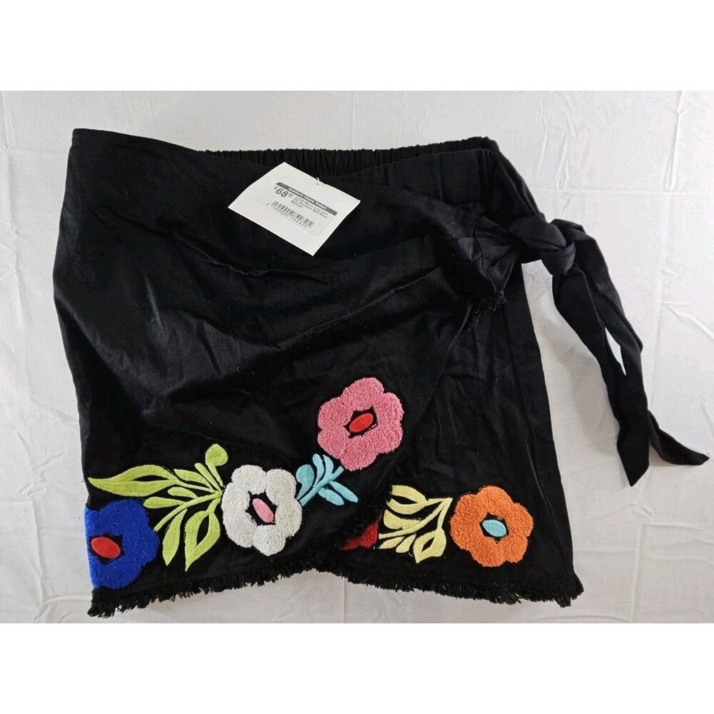 Judith March Wrap Skirt Women Medium Black Long Live Weekend Flower Embroidered